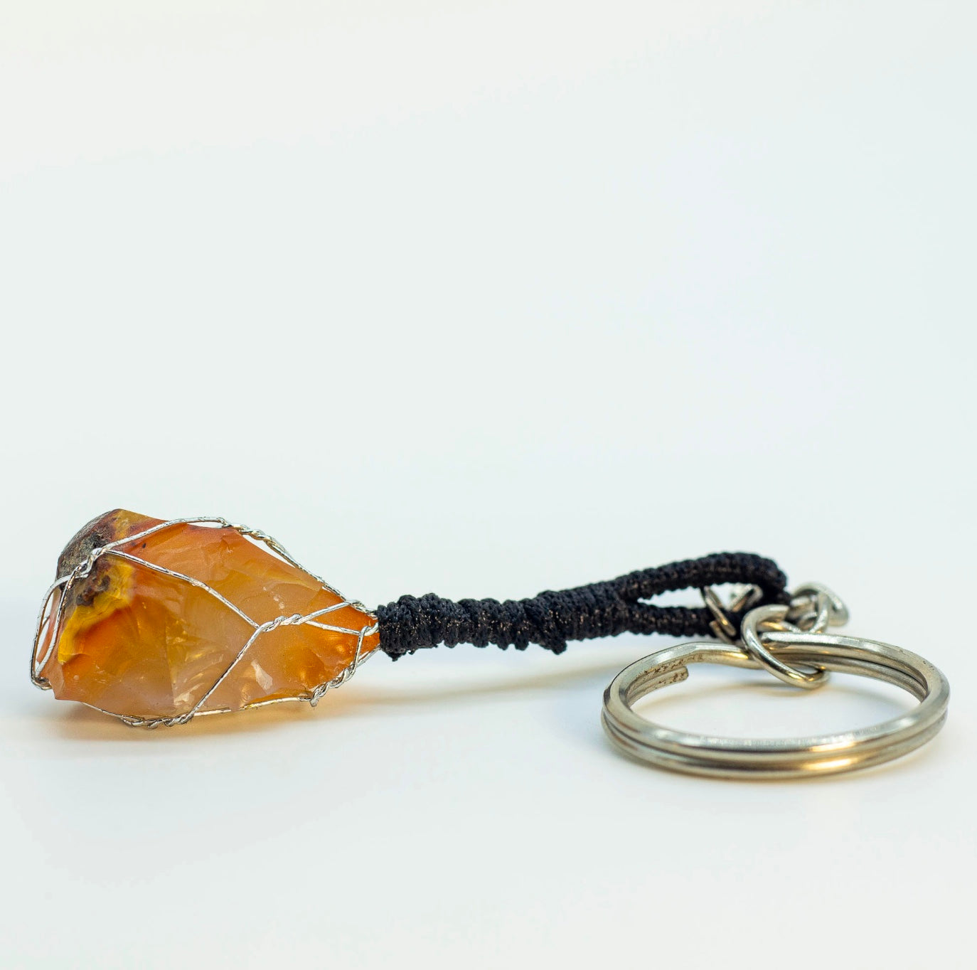 Llavero de Cornalina en Piedra Natural – Energía y Confianza - Samana Stones