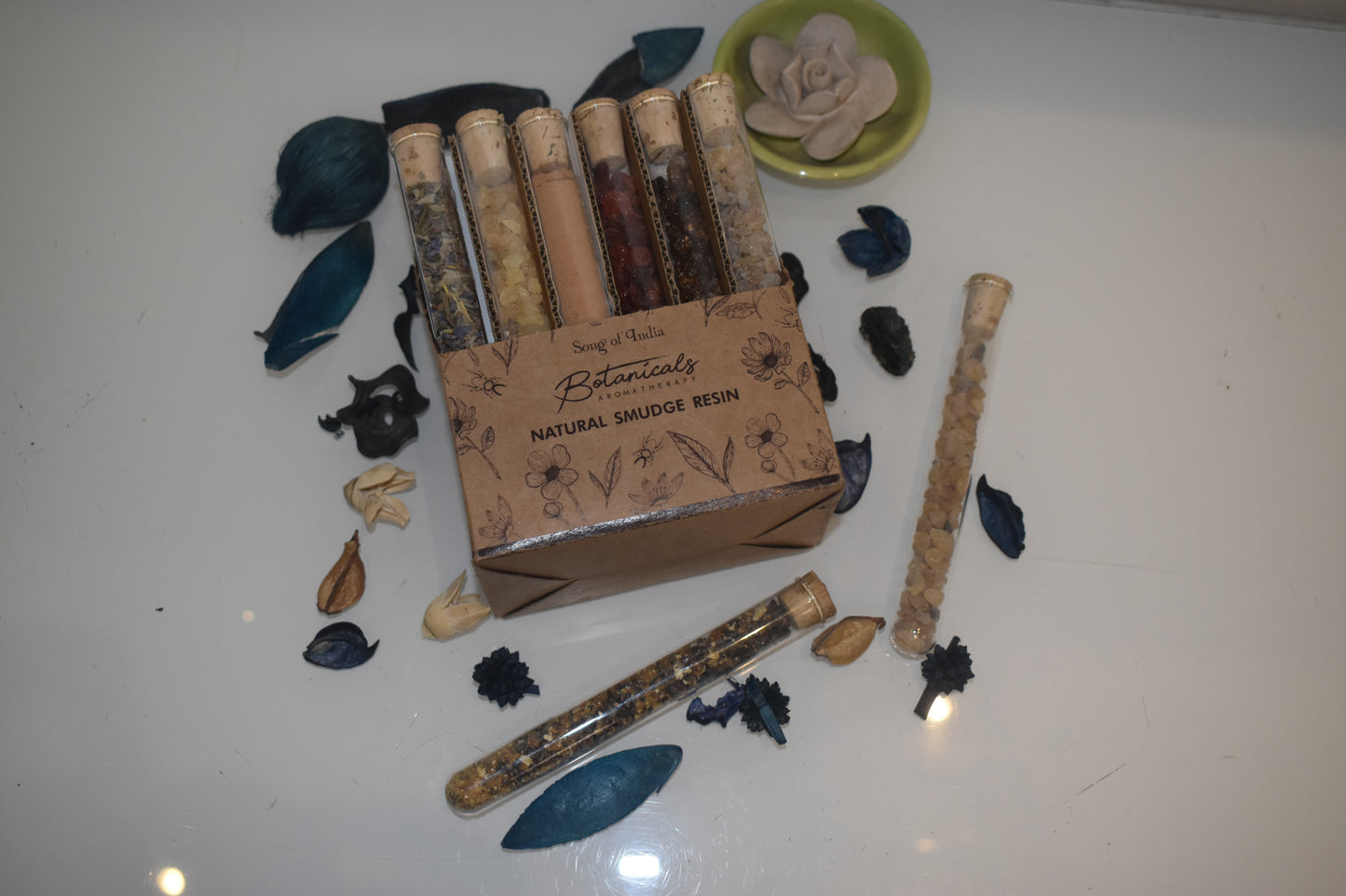 Resinas Botánicas Aromáticas en Tubo de Vidrio y Corcho