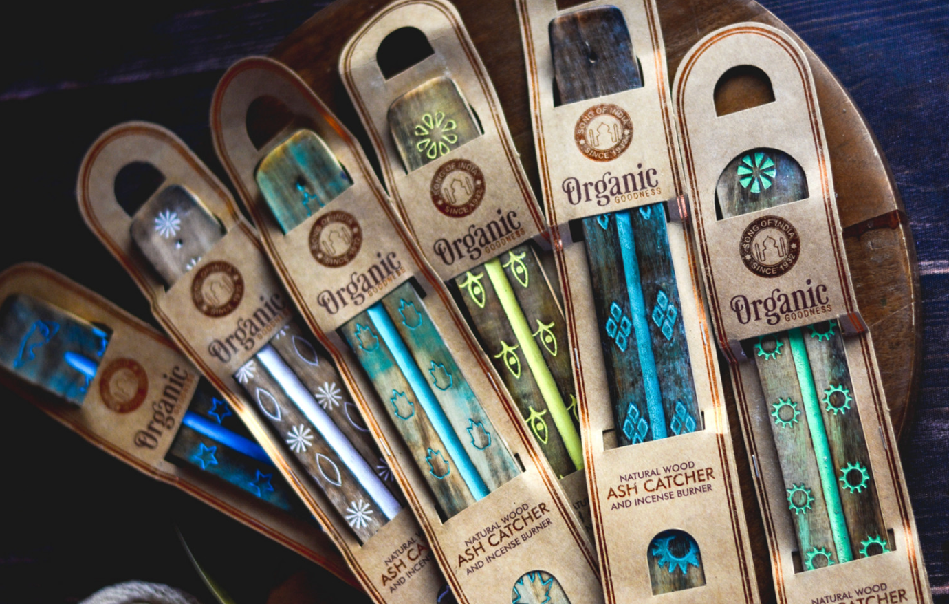 Quemador Porta/Incienso Tipo Canoa 10" (Madera Pintada) - Organic Goodness