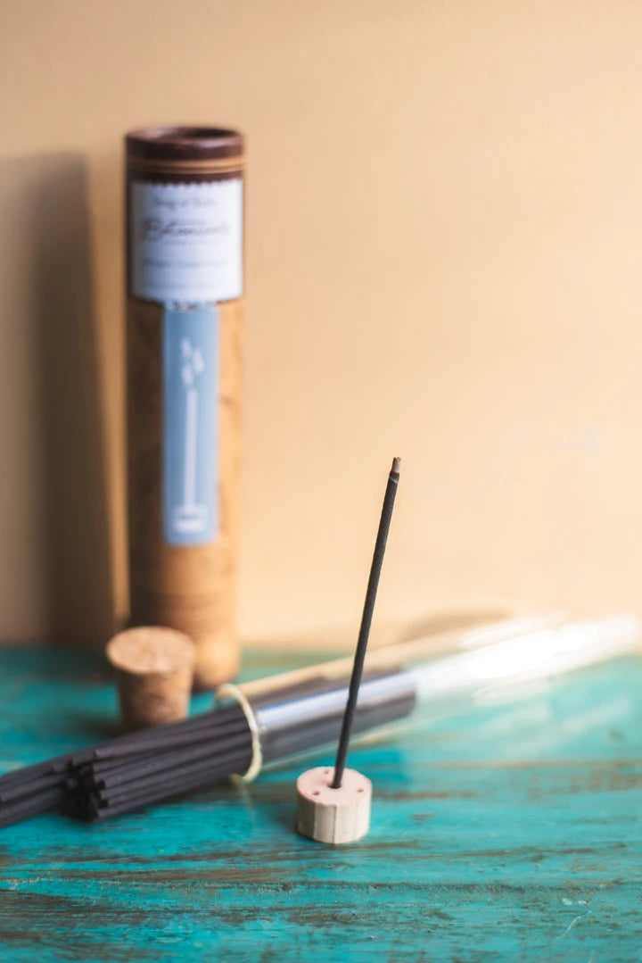 Incienso Botánico Sin Bambú (Bambooless) + Quemador - Tubo de Vidrio y Corcho