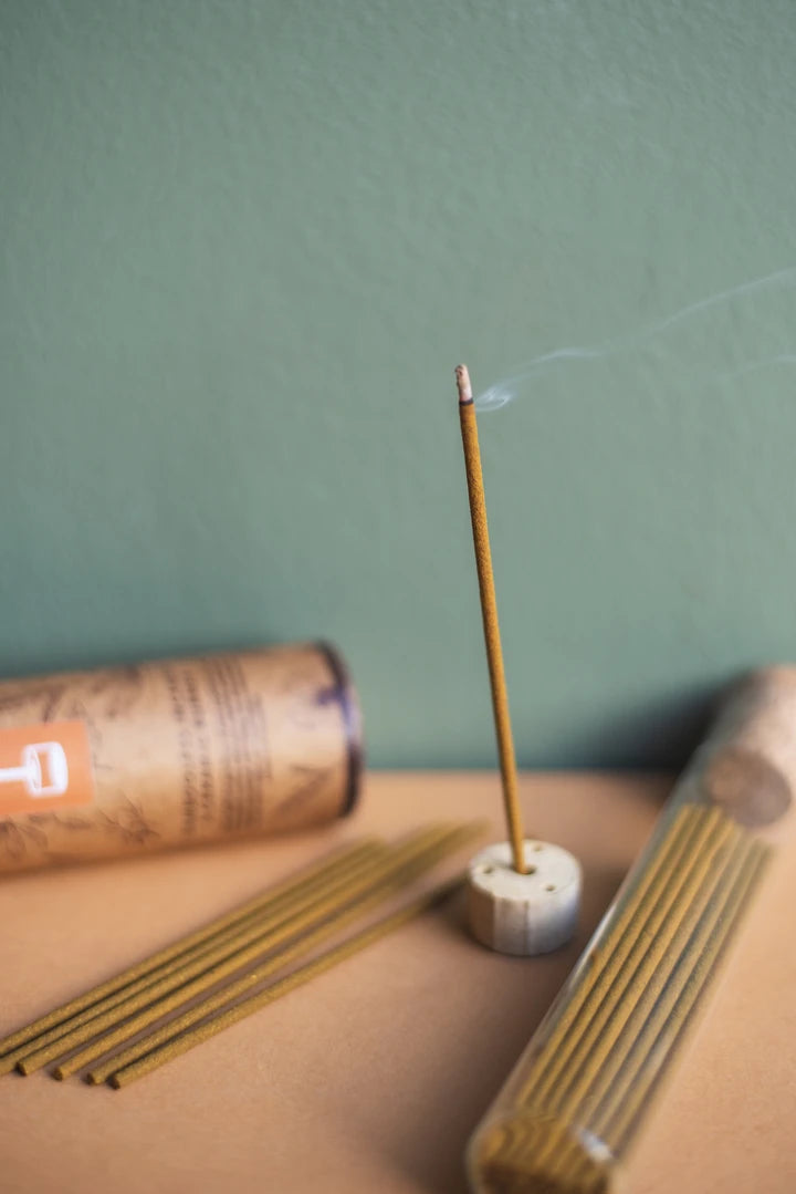 Incienso Botánico Sin Bambú (Bambooless) + Quemador - Tubo de Vidrio y Corcho