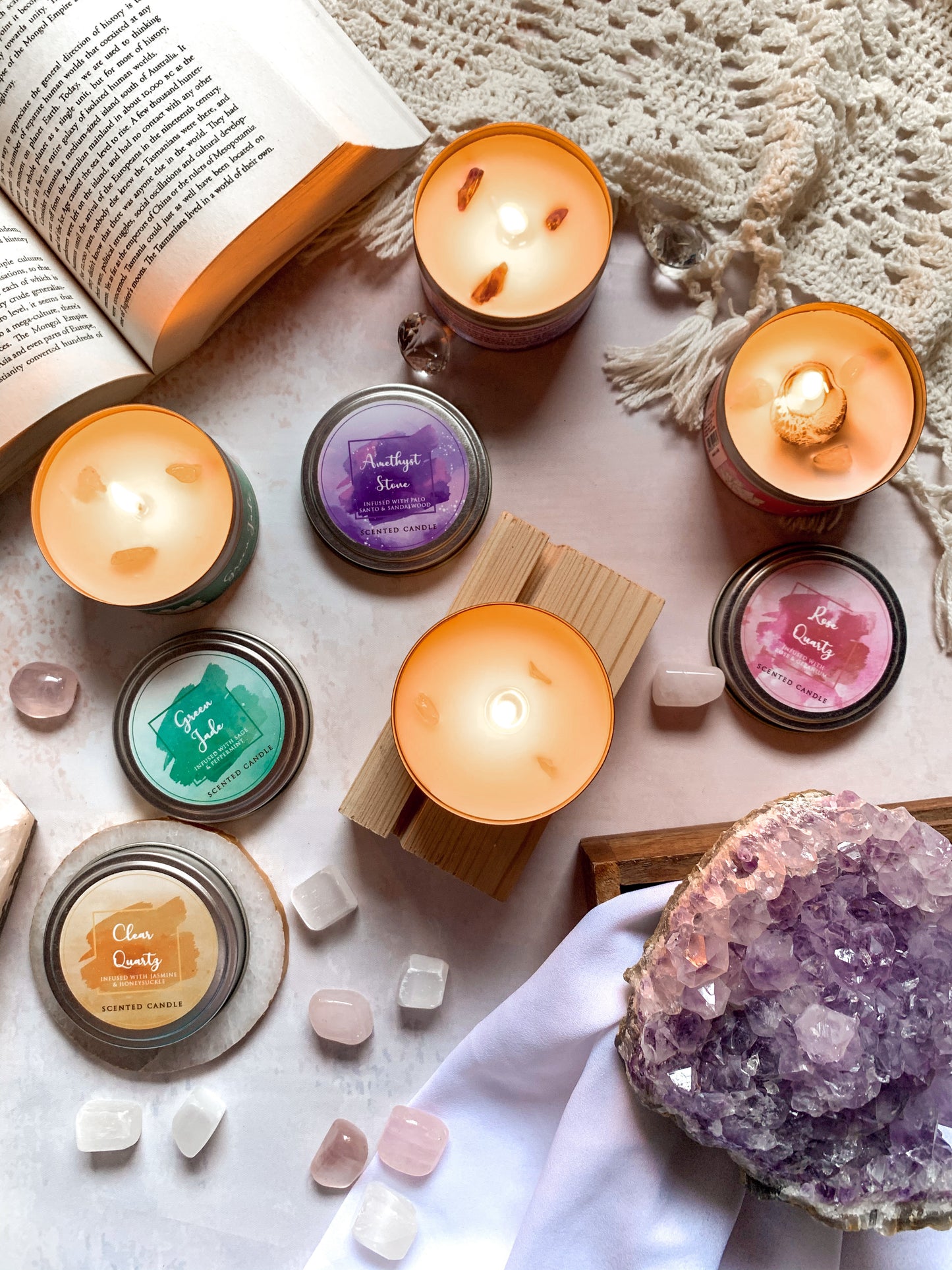 Vela Aromática con Piedras Energéticas 80 g – Frasco Metálico