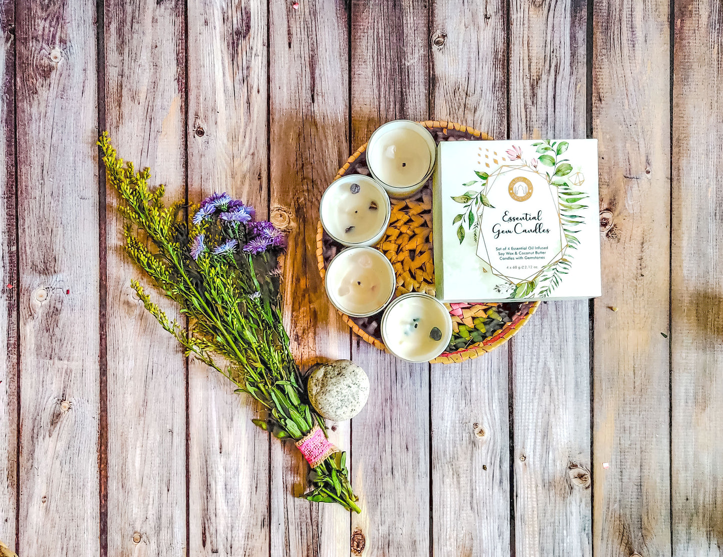 Set de 4 Velas Aromáticas con Piedras Energéticas 60 g – Caja de Regalo (4 Unidades)