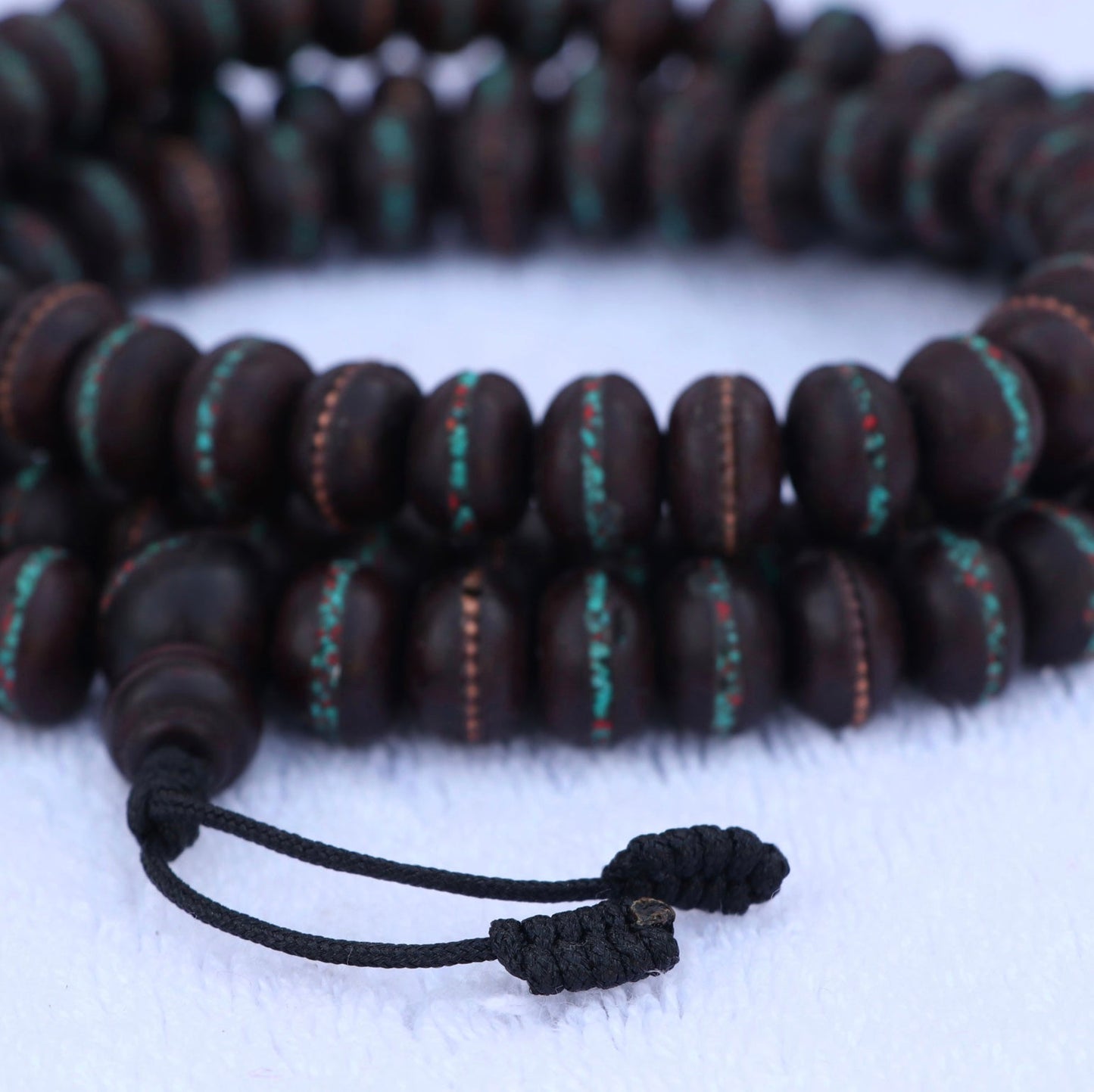 Collar Mala de Semillas de Bodhi Nepalesas con Incrustaciones – Sabiduría y Protección - Buddha Stones