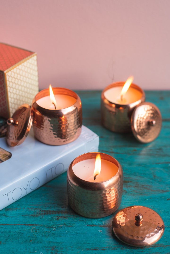 Set de Velas Aromáticas Ayurveda 100 g – Caja de Regalo (3 Unidades)