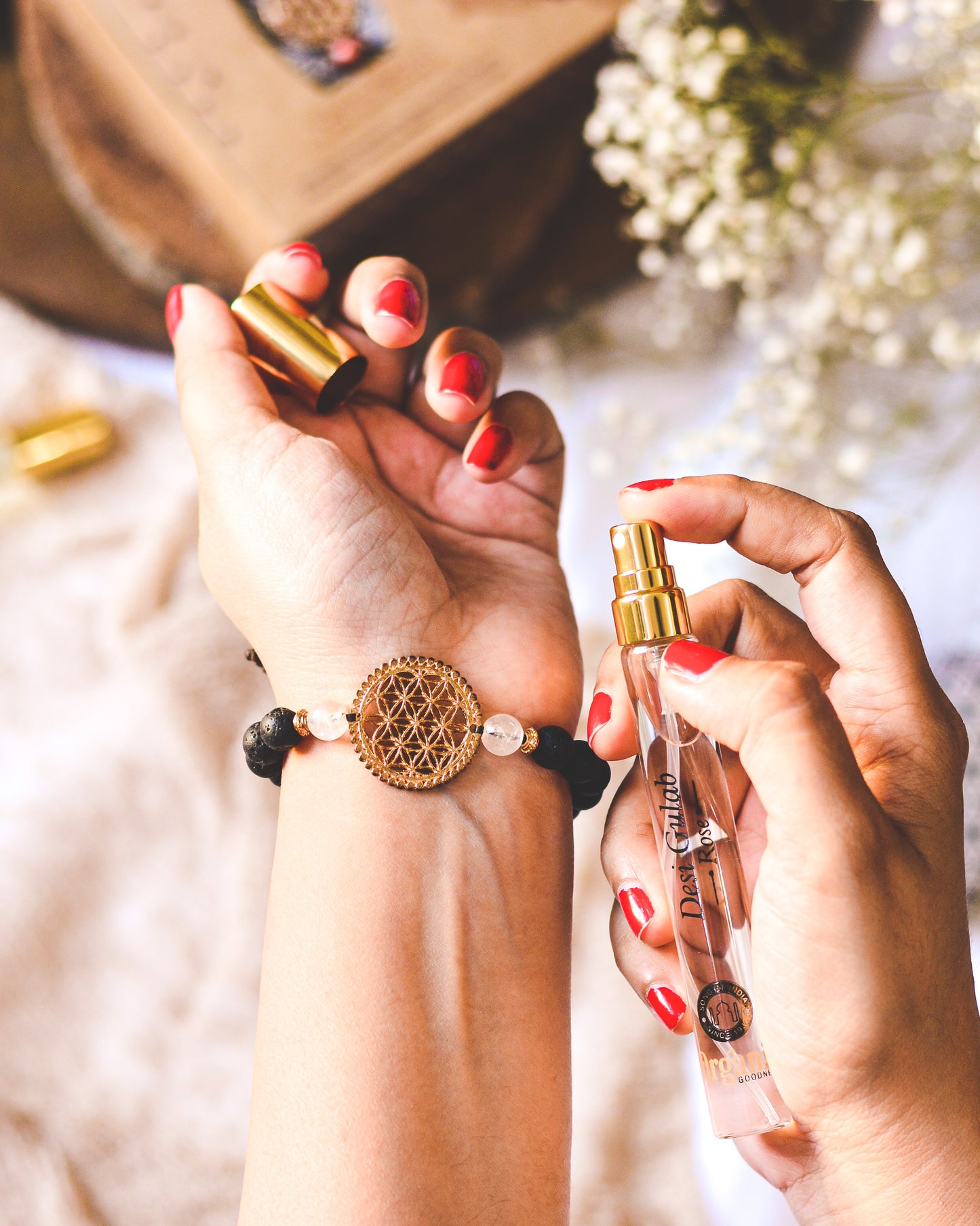 Set Regalo Aromático con Pulsera y Spray de Fragancia