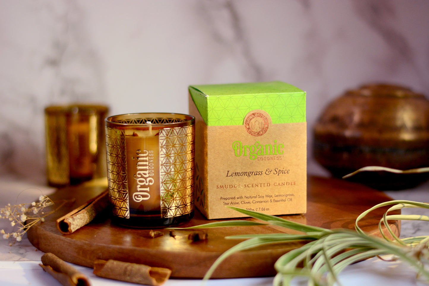 Vela Aromática Organic Smudge 200 g – Frasco de Vidrio Dorado